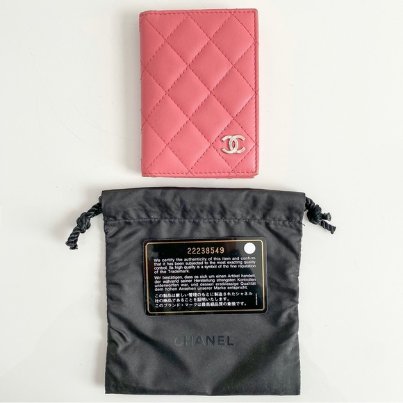 Chanel Quilted Card Holder - Picture 6 of 6